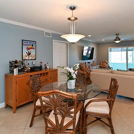Villa 1200-406 Embrace Spectacular Water Views
